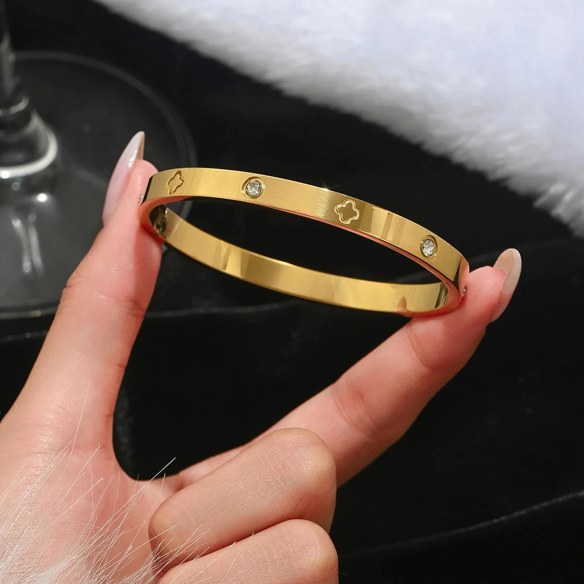 Aurelle Solène Luxury Bracelet Set Aurelle Solène Luxury Bracelet Set Blue Wolf Store
