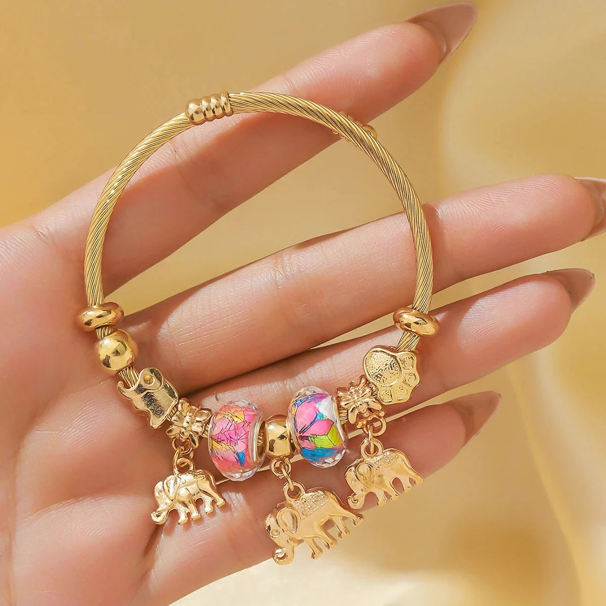 Elegant Women's Bracelet – AuraRadiant Elegant Women's Bracelet – AuraRadiant Blue Wolf Store