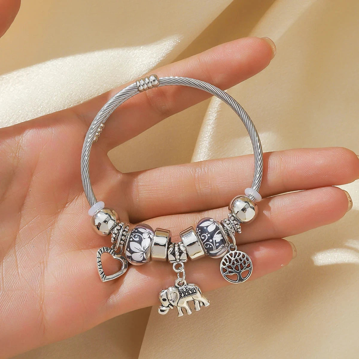 Elegant Women's Bracelet – AuraRadiant Elegant Women's Bracelet – AuraRadiant Blue Wolf Store Silver Black