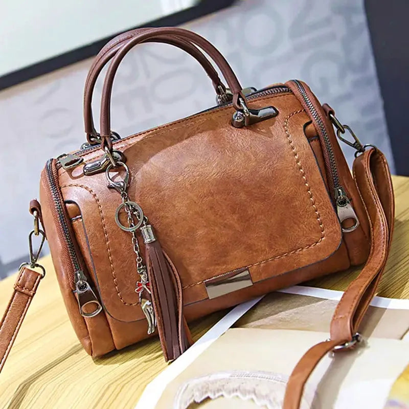 Elegant Women's Leather Shoulder Bag Alice Elegant Women's Leather Shoulder Bag Alice Blue Wolf Store