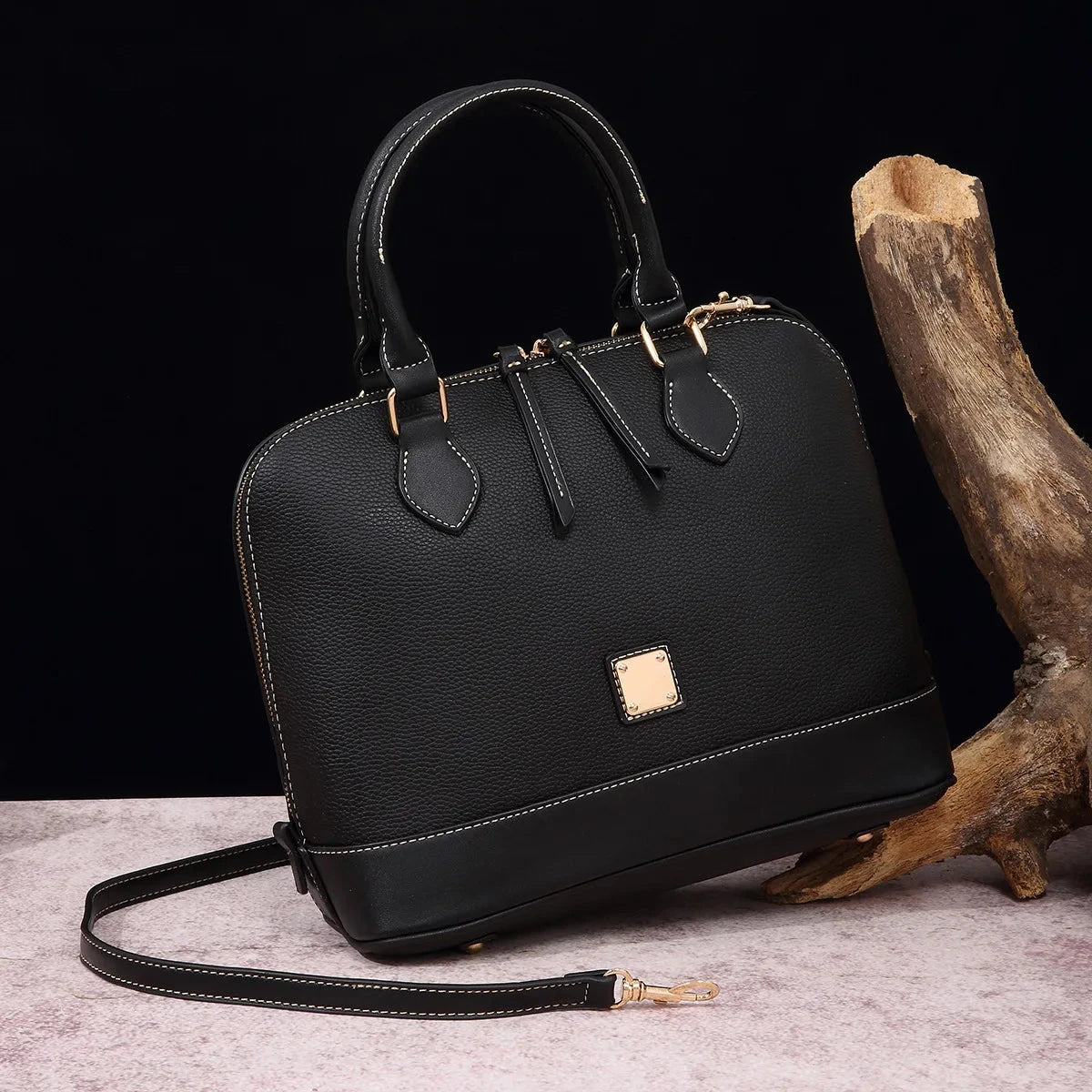 Retro Women's Leather Bag - Helena Classic Retro Women's Leather Bag - Helena Classic Blue Wolf Store