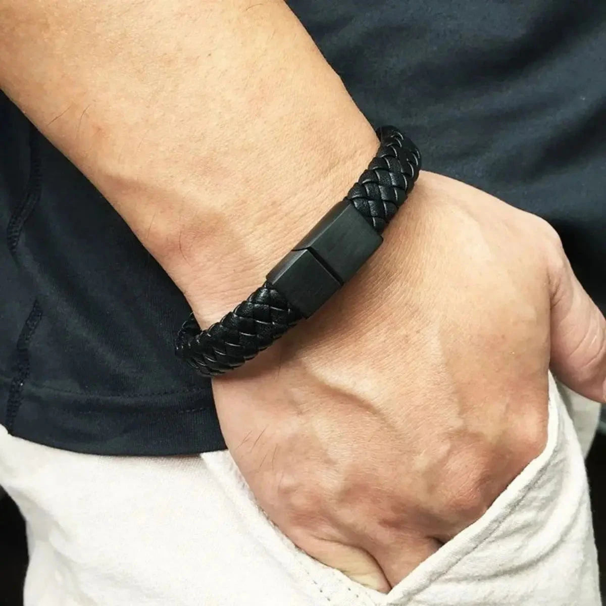 Retro Men's Leather Open Bangle, Simple Multi-Size Woven Leather Hand Rope, Outdoor Sports Gift Blue Wolf Store 