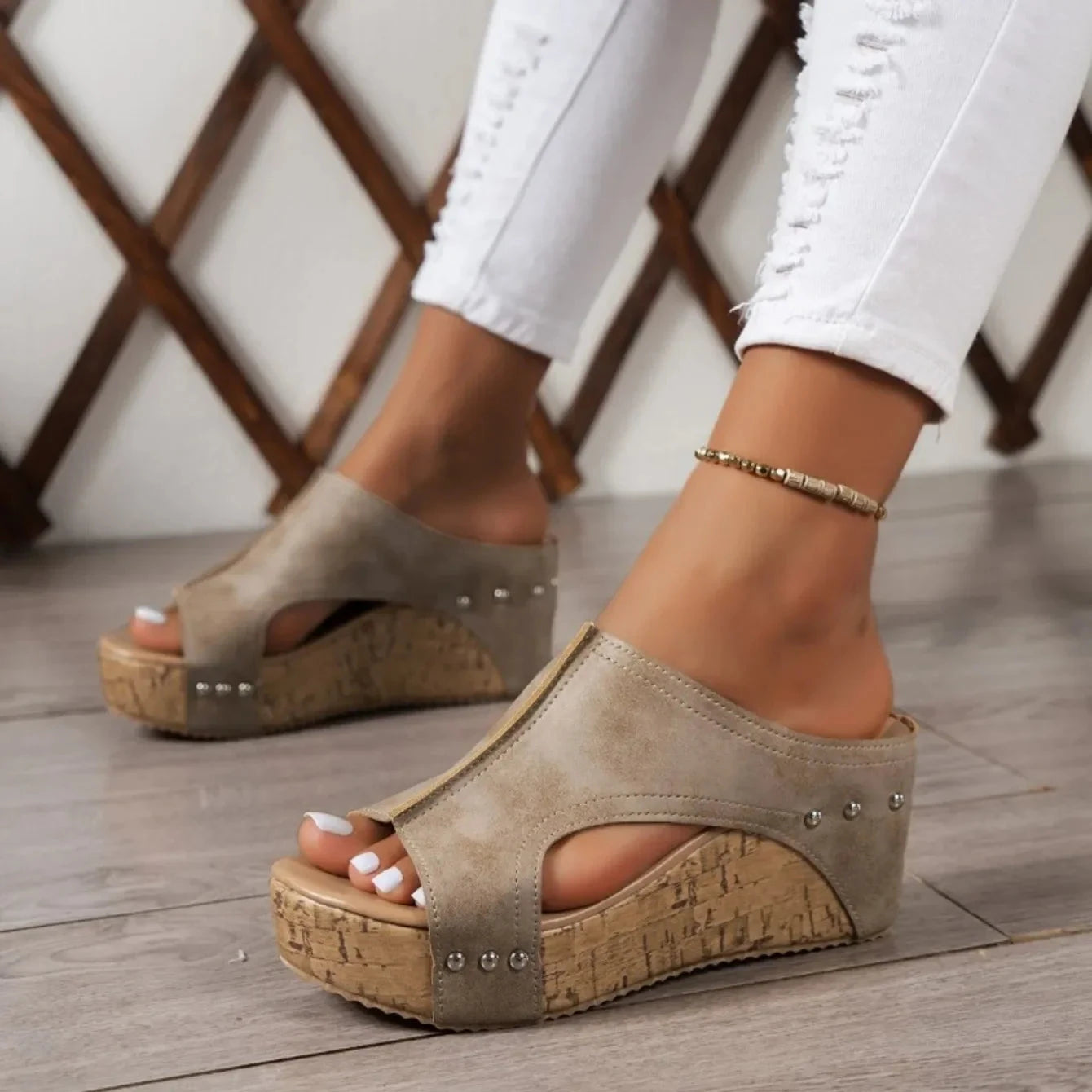 Vintage Charm Wedge Sandals Blue Wolf Store 