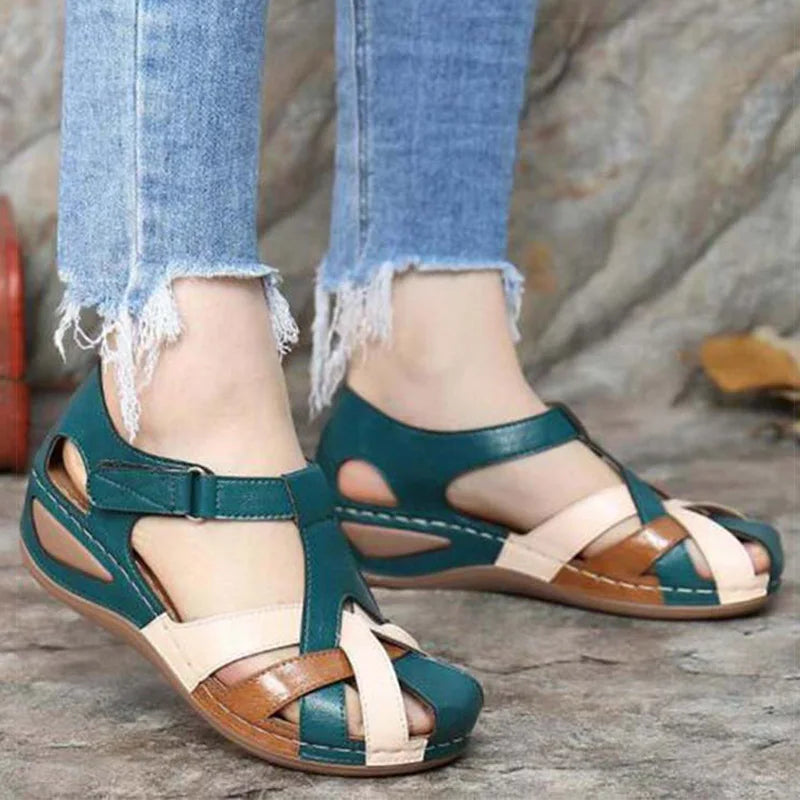 Bequeme Damen Sandale aus Leder 