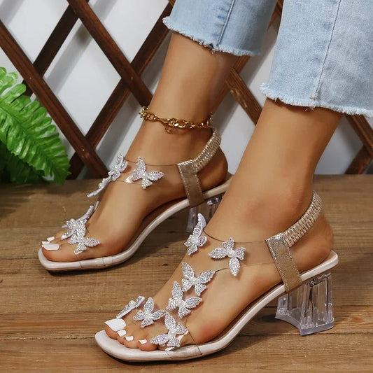 Sandalias de tacón de bloque con diamantes de imitación y mariposas para mujer