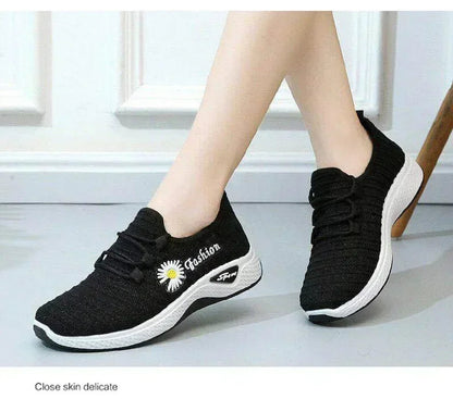 Women's Shoes Autumn New Style True Fly Weaving Old Beijing Cloth Shoes Little Daisy Women's Casual Sports Shoes Walking Shoes Blue Wolf Store 